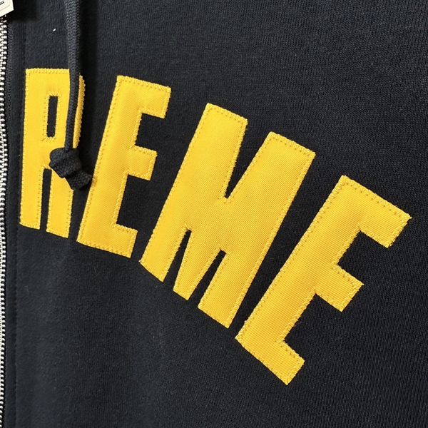 ブランドパーカー角部分ディテール